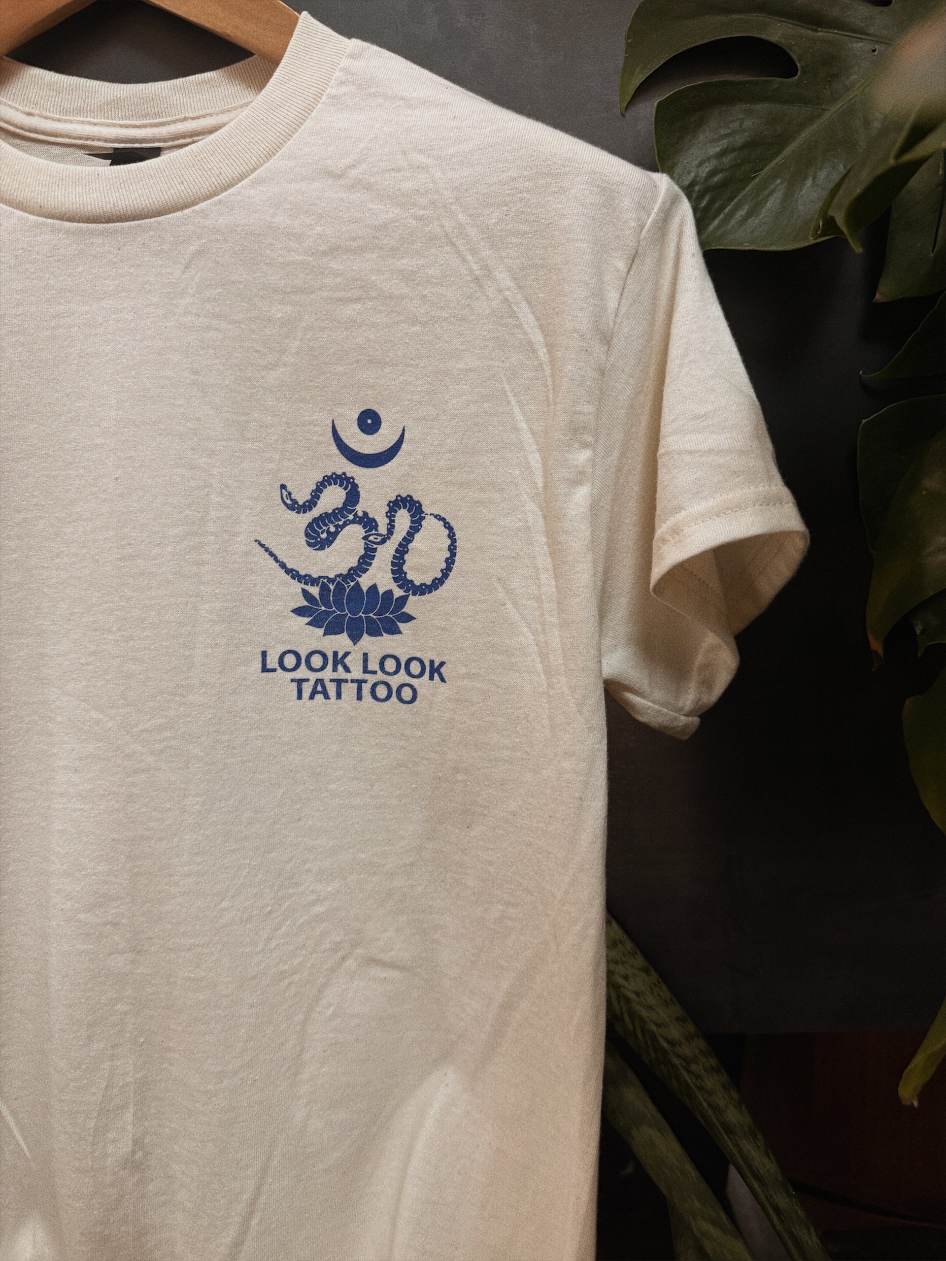 Snake Ohm Tee